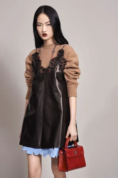 Look 24